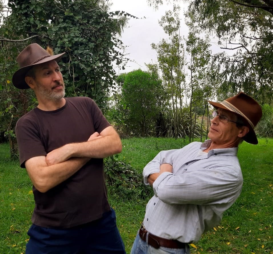 Favelis y Outeda Autor e ilustrador
